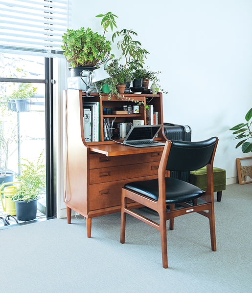 Karimoku60 Armless Dining Chair