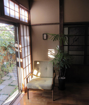 Karimoku60 Frame Chair 1-seater