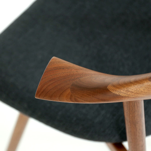 YAMANAMI Chair