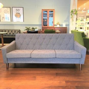 Karimoku60 Lobby Chair 3-seater