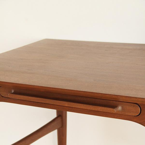 CREER Desk