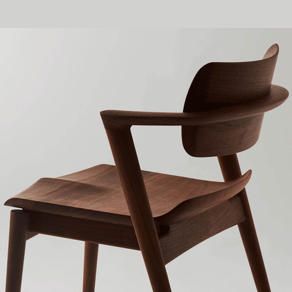Seoto-EX Half-Arm Chair