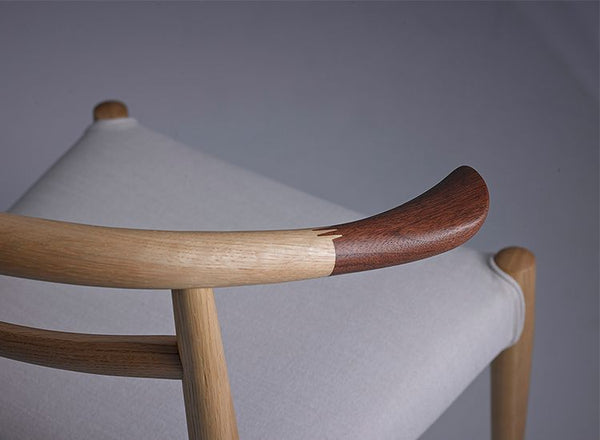 White Wood Arm Chair Type I
