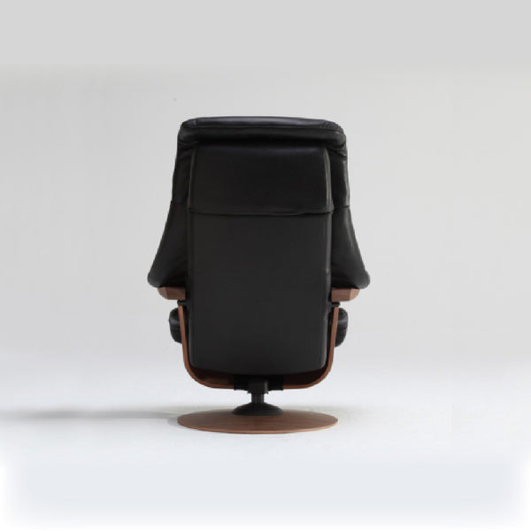 THE FIRST Chair 74