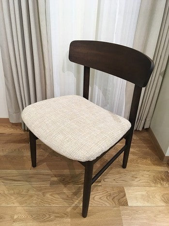 Karimoku60 T Chair