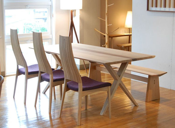 White Wood Carve Bench