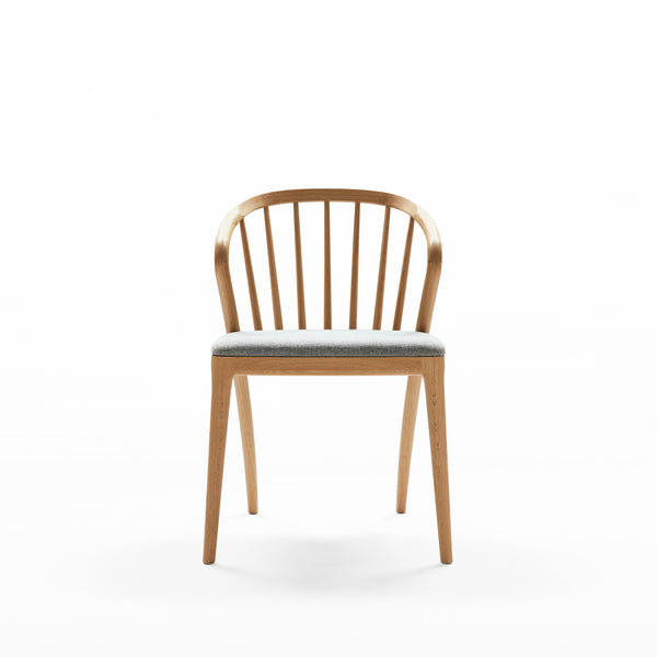 YAMANAMI Comb Back Chair