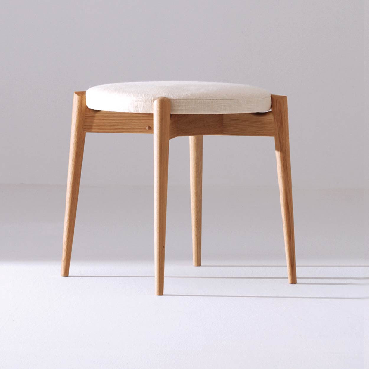 Forms_upholstered_stacking_sto