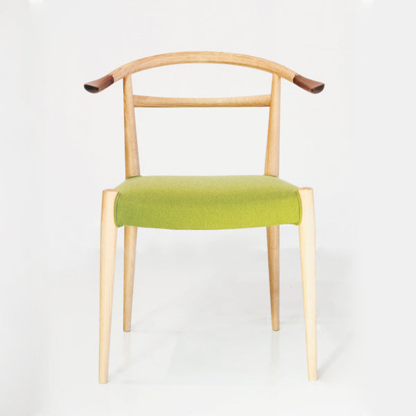 White Wood Arm Chair Type I