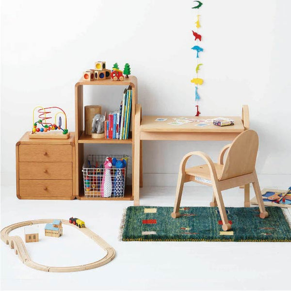 ACCENT Kid's Table