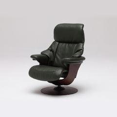 THE FIRST Chair 73